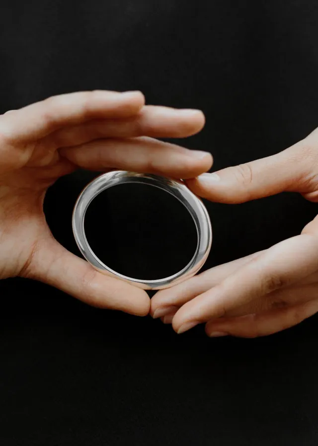 Studio Bille Single Form armring sølv S 20 gram