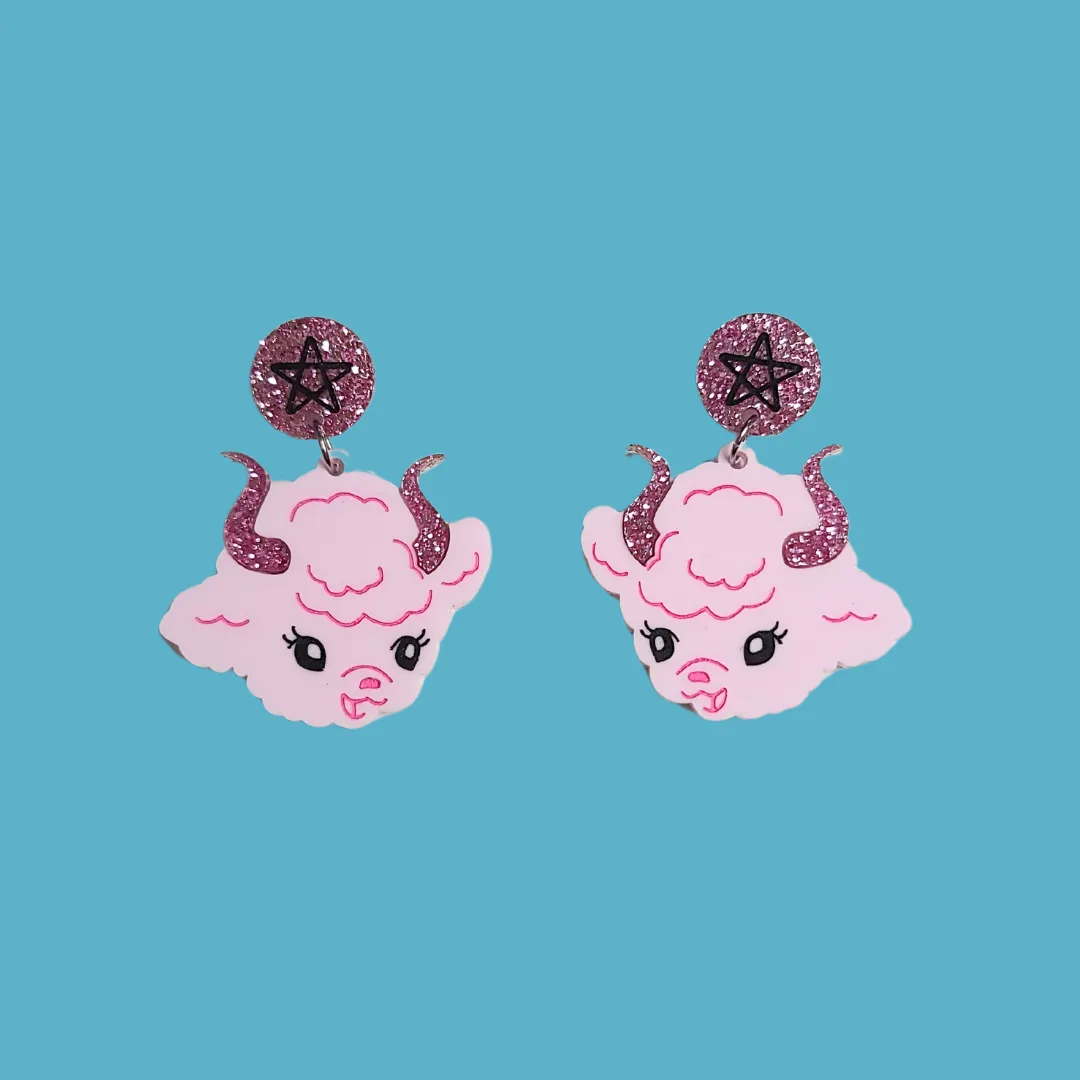 MiniKitty Devil Kitsch Pink Lamb øredobber rosa akryl