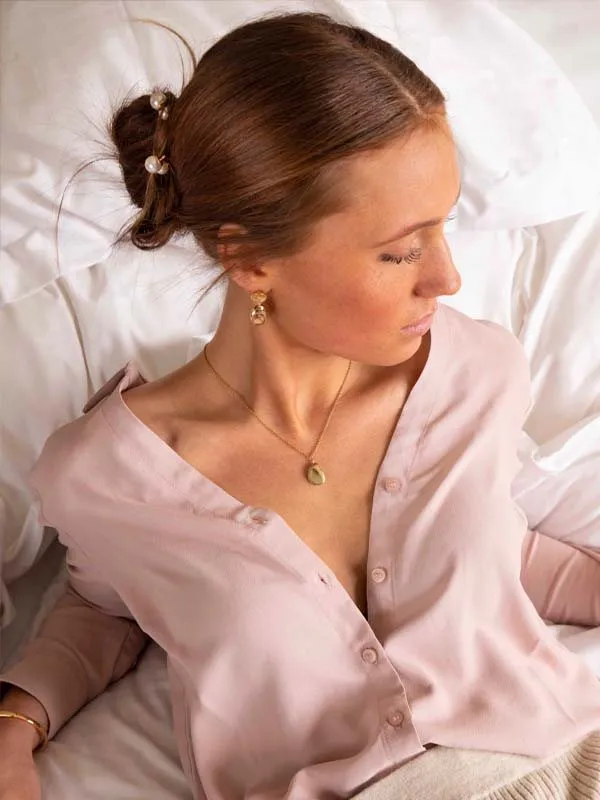 pfg Stockholm Love Drop øredobber forgylt gull