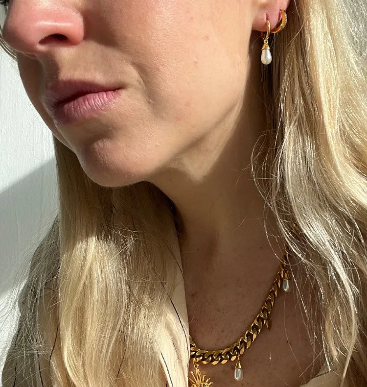 Wos Veja Drop singeløredobb gull perle
