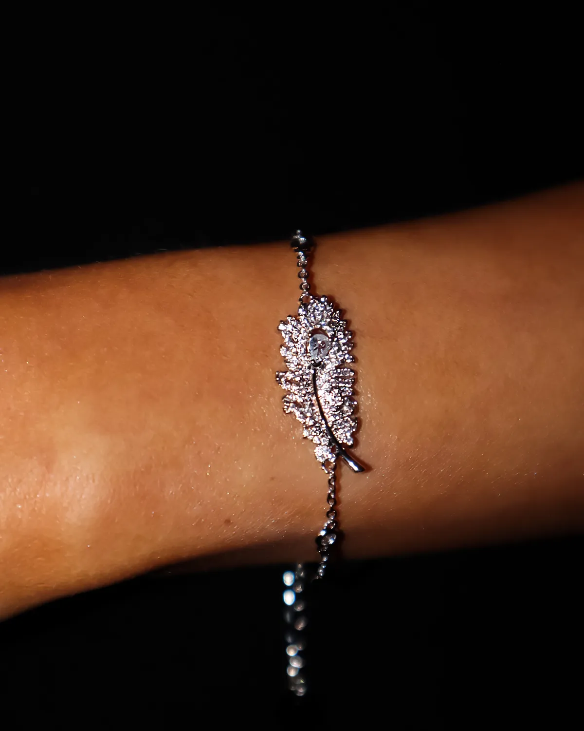 IOAKU Feather Elite armbånd gull 15+5 cm fjær