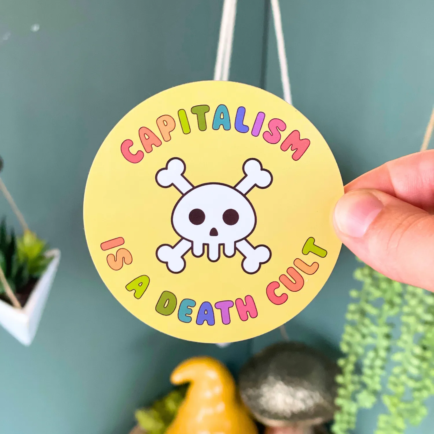 MiniKitty Capitalism Is A Death Cult klistremerke vinyl 7,6 cm
