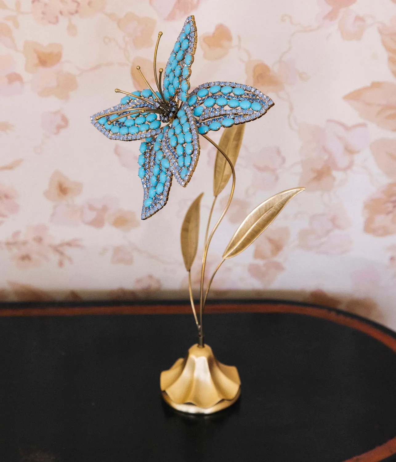 Loren Hope Blue Tiger Lily blomsterdekor