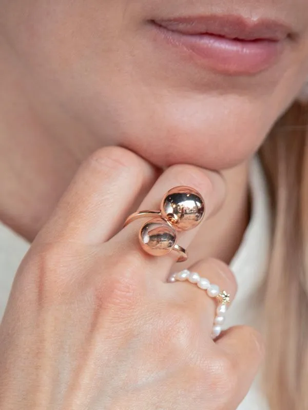 pfg Stockholm Divine ring str 17 med gullkuler