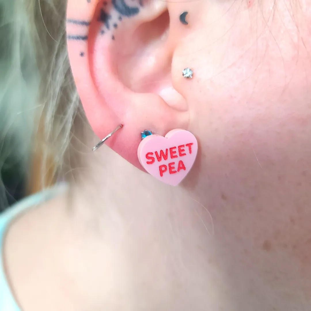 MiniKitty Conversation Heart Stud salty øredobber sett