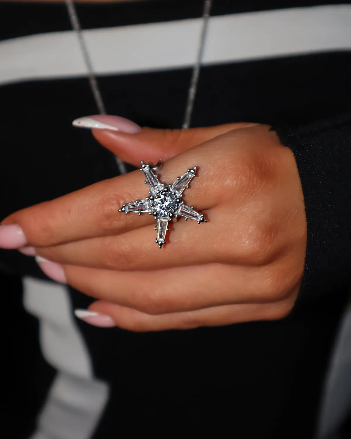 IOAKU Starlumen Crystal Ring ring gull 3 cm nikkelfri