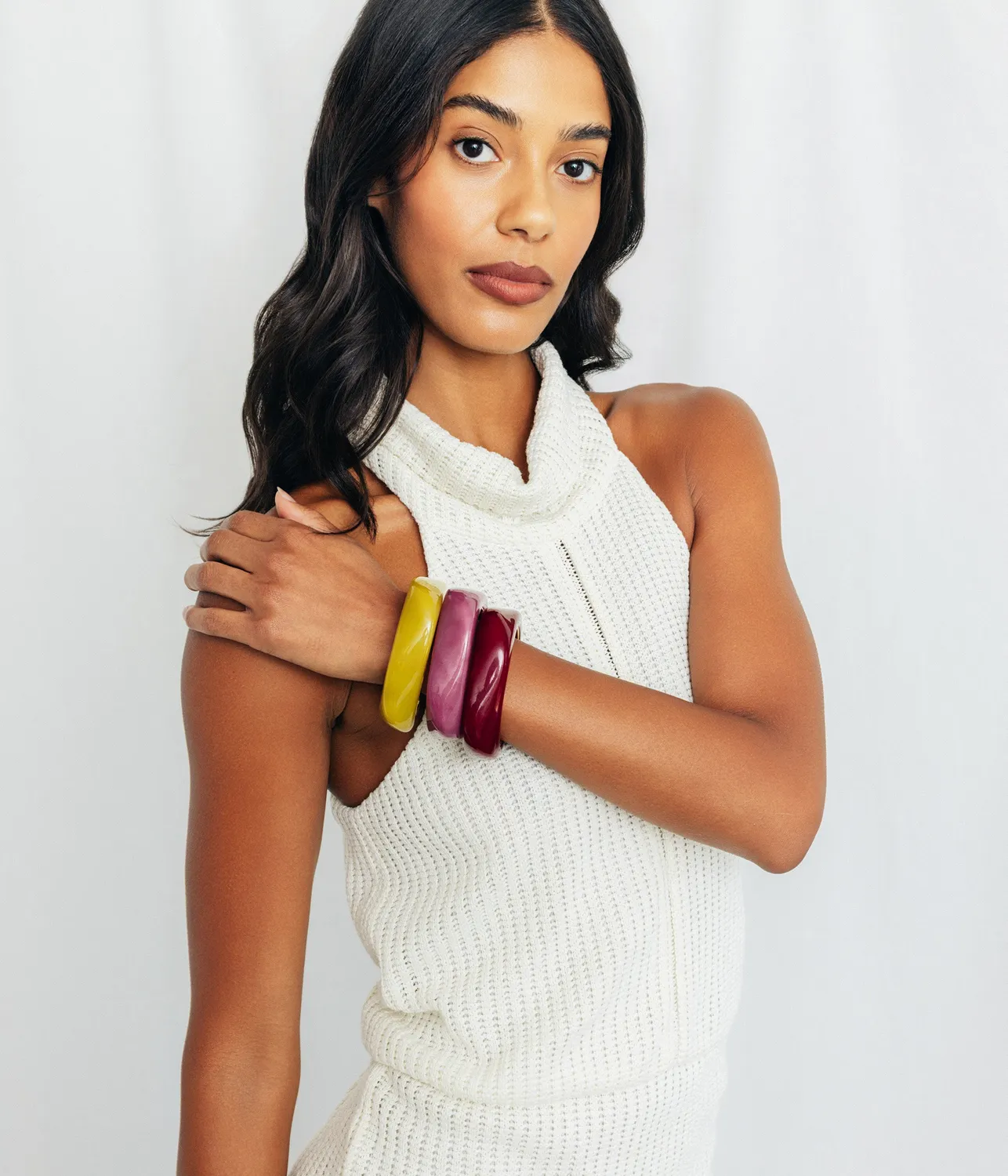 Loren Hope Paloma armring Oxblood resin bangle