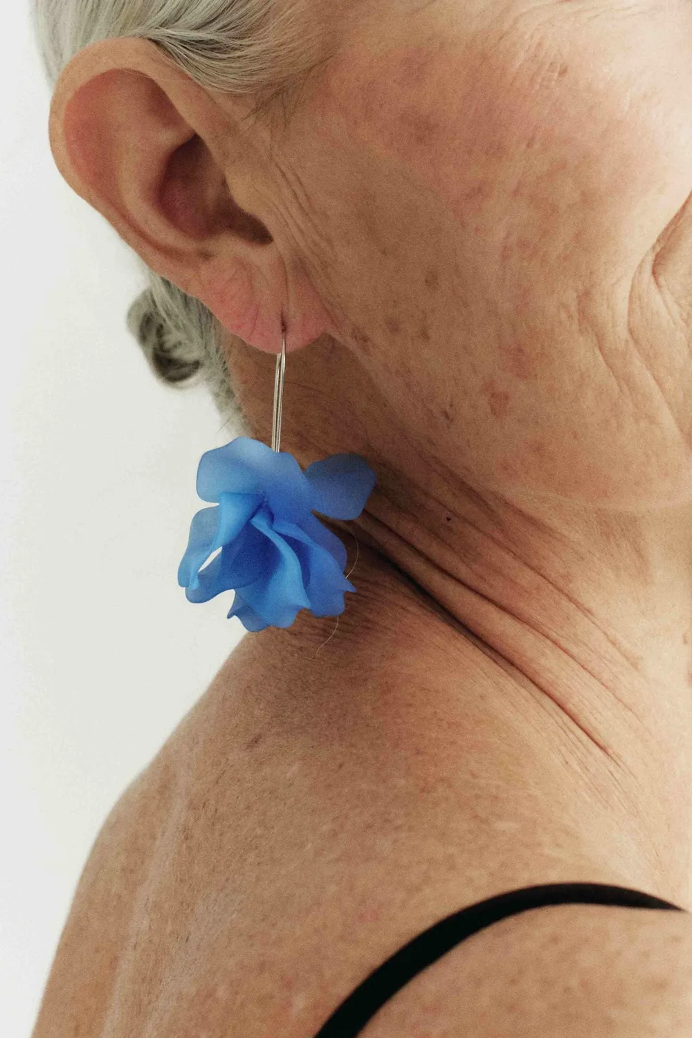 Wos WOS UP Petal øredobber blå blad sølv