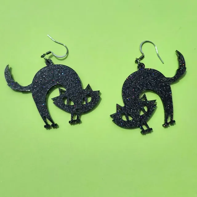 MiniKitty Spooky Cat Black Glitter øredobber svart