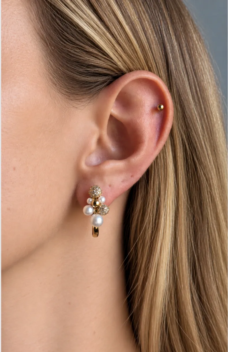 IOAKU Berry Pearl Petite Multi Hoop øredobber gull
