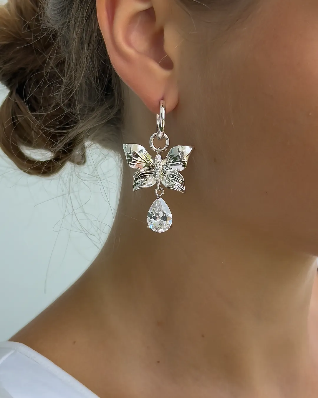 IOAKU Papillon Crystal Hoop øredobber gull nikkelffri