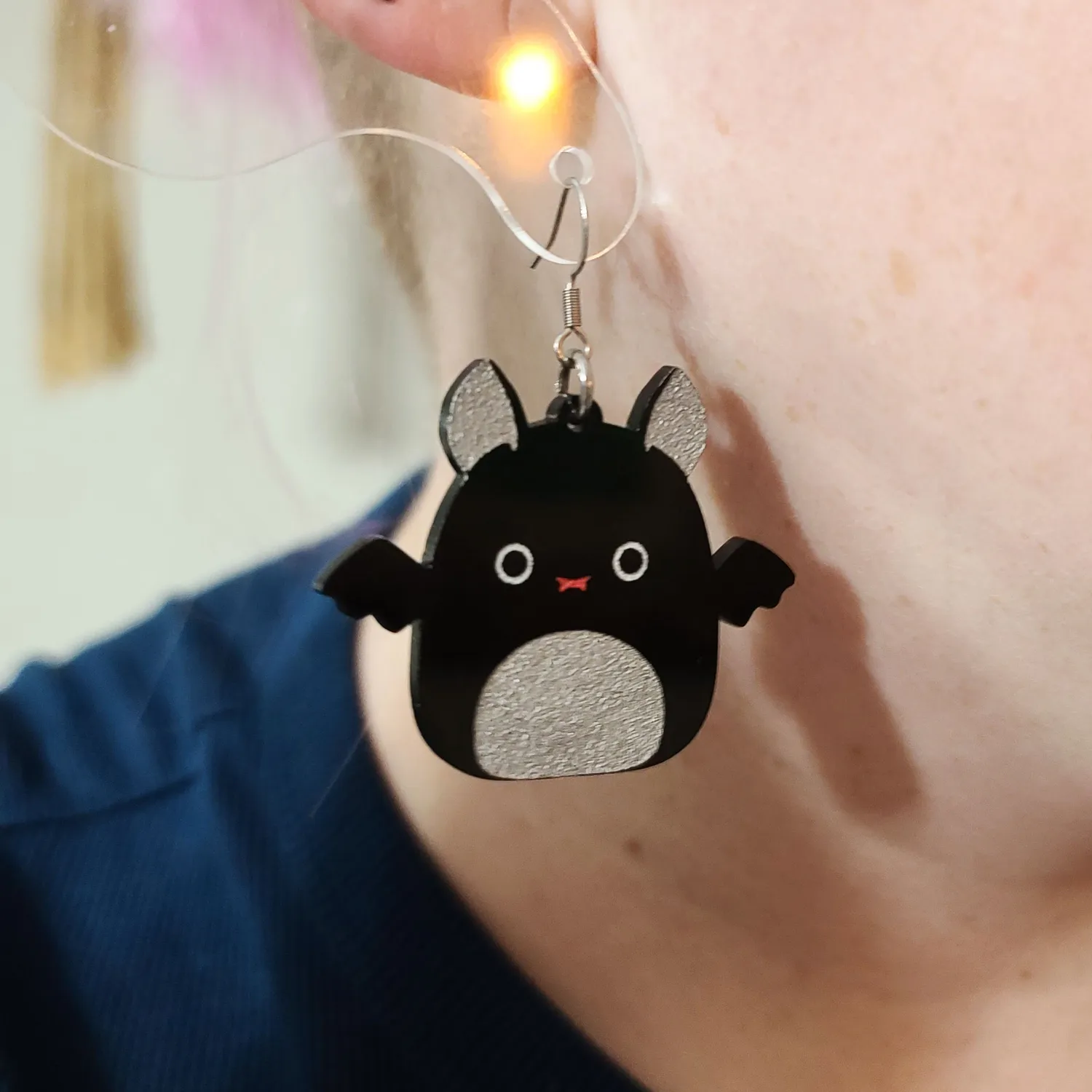 MiniKitty Squish Emily Bat øredobber svart akryl