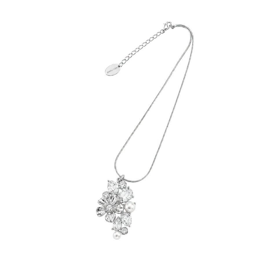 IOAKU La Fleur Garden Pendant halskjede hvitt 42 cm
