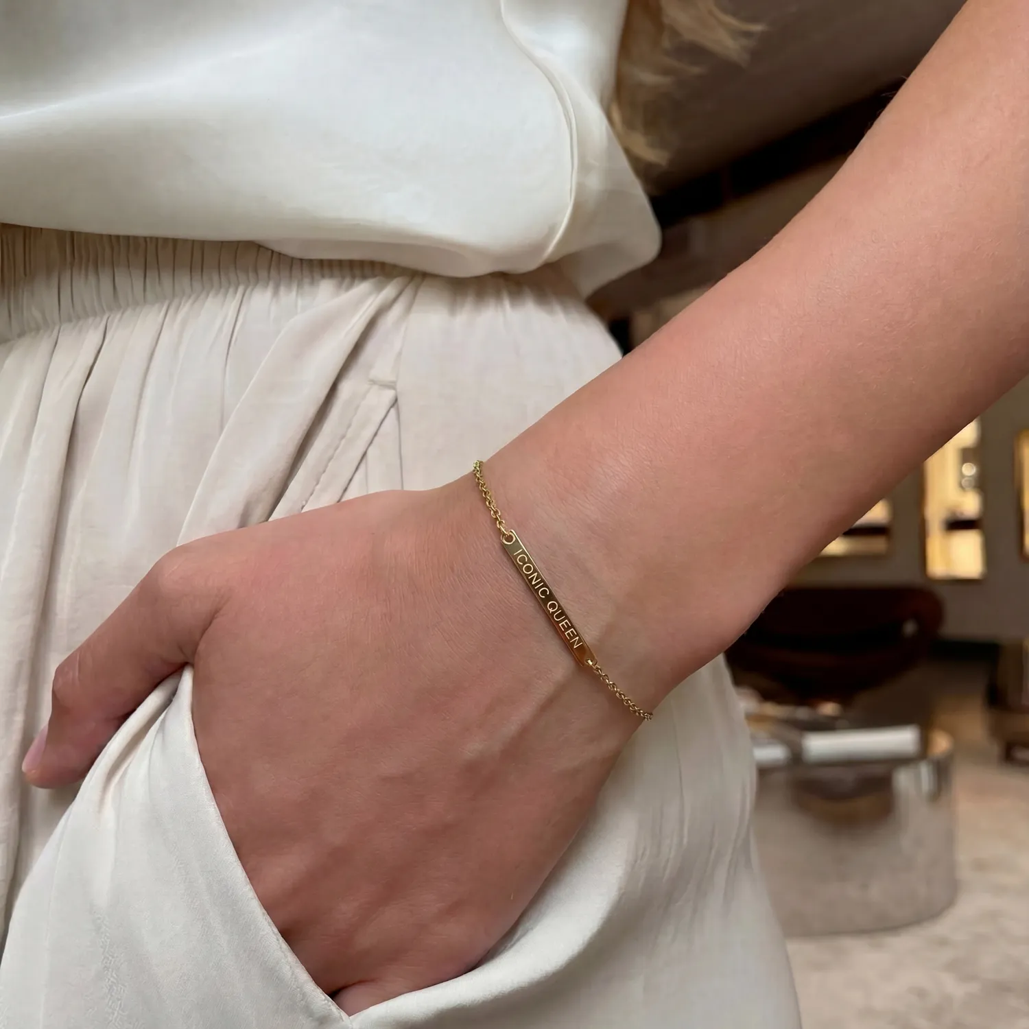 IOAKU Iconic Queen armbånd stål statement