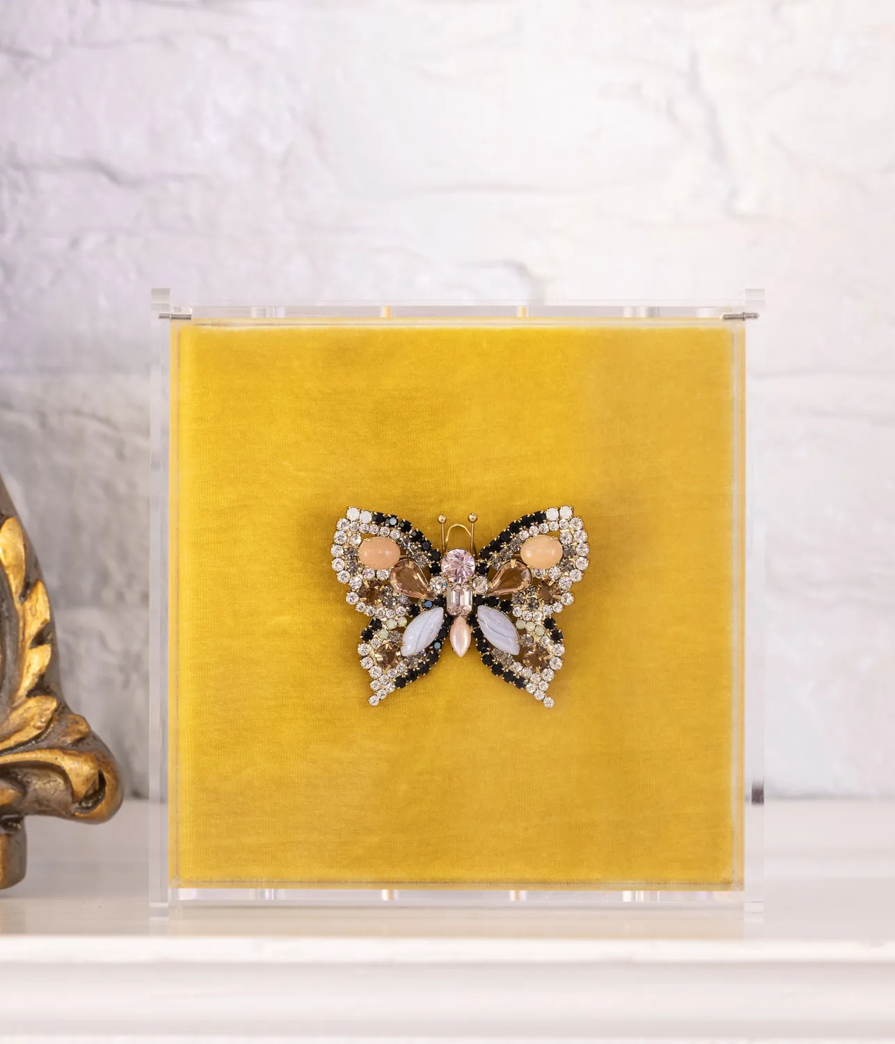 Loren Hope Butterfly Small sommerfuglbrosje Blue Lace