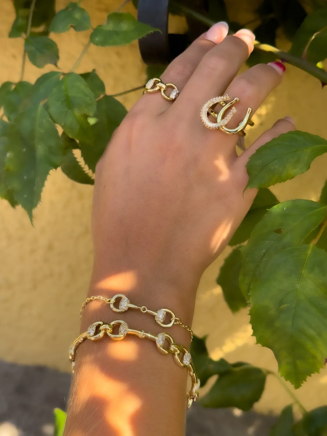 IOAKU Horseshoe Sparkle ring gull justerbar