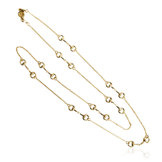 IOAKU Horsebit Charm Iconic halskjede gull