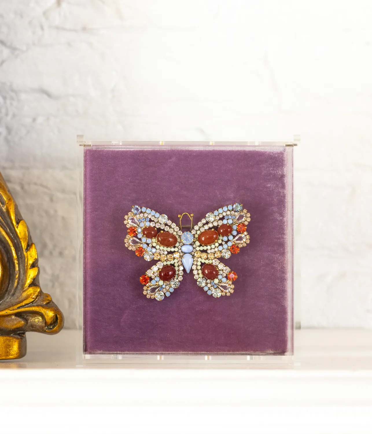 Loren Hope Butterfly Large Butterfly brosje karneol