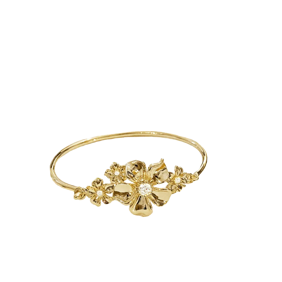 IOAKU La Fleur Multi Cuff armring 16 cm gull blomster