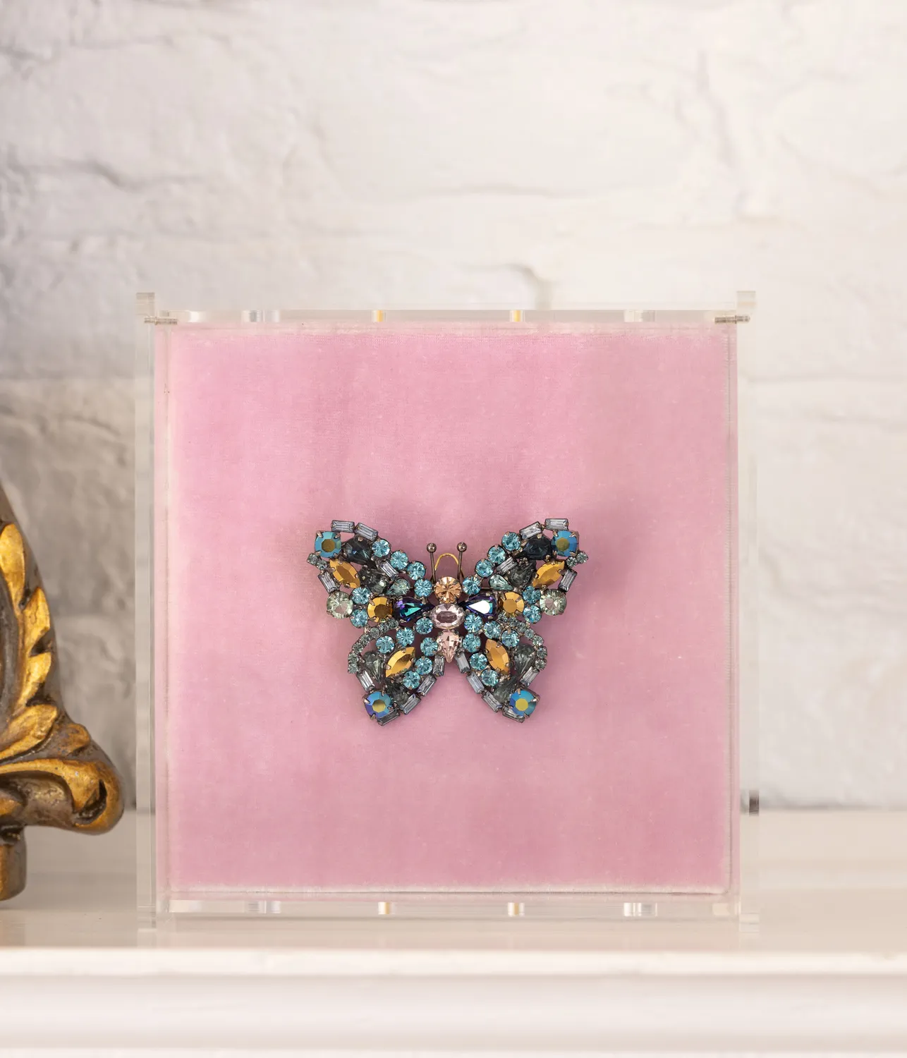 Loren Hope Small Butterfly brosje aqua 14,6 cm eske
