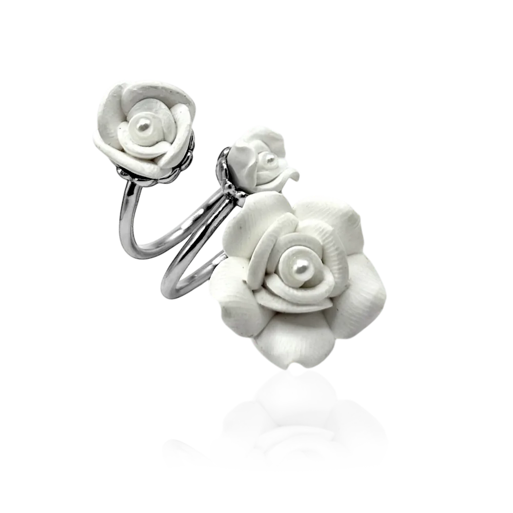 IOAKU Fleur Blanche Multi ring gull hvit blomst str 7