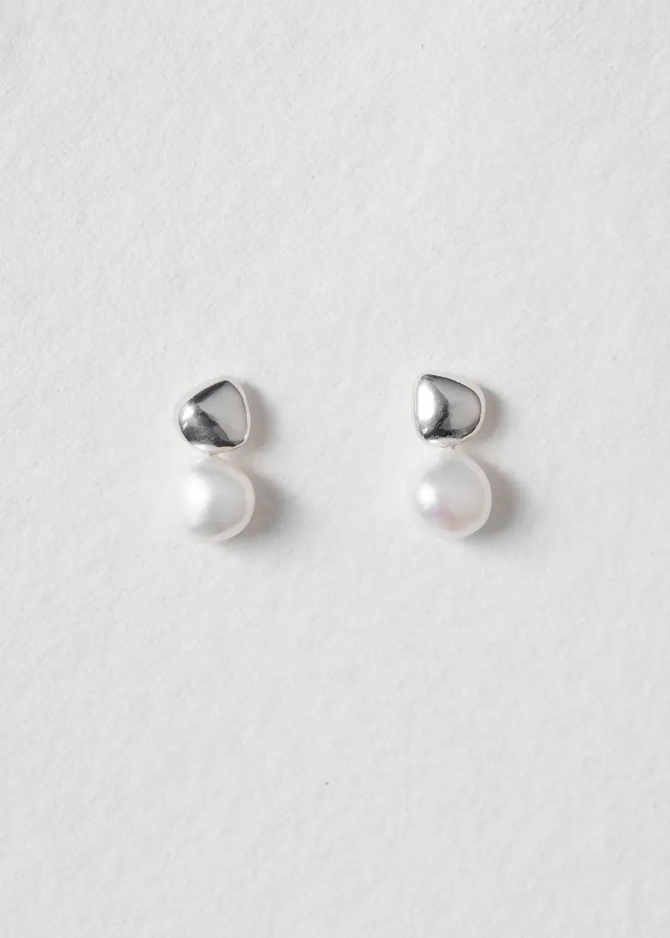 Studio Bille Kamille øredobber perle sølv 2,5 cm