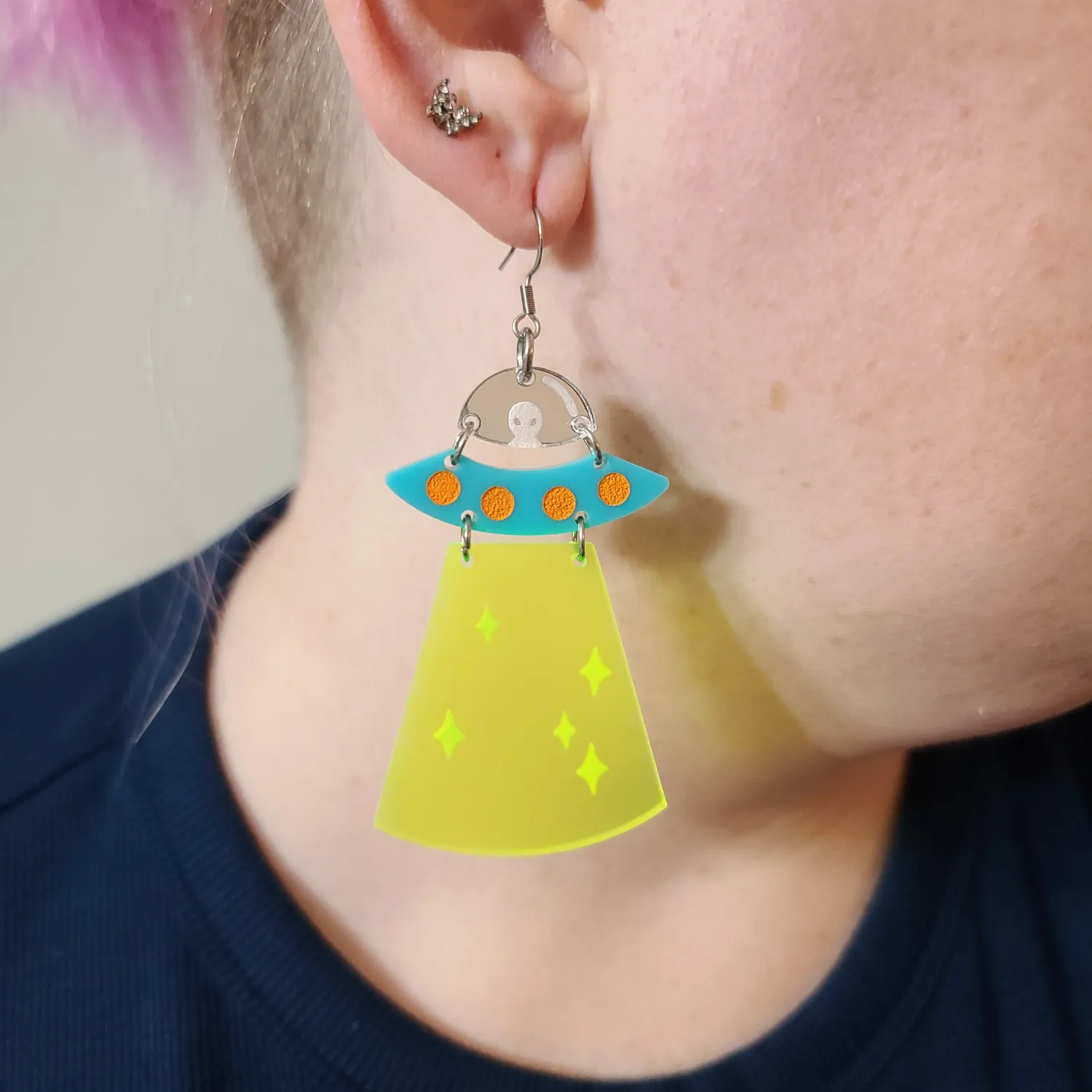 MiniKitty Alien Spaceship øredobber akryl romskip