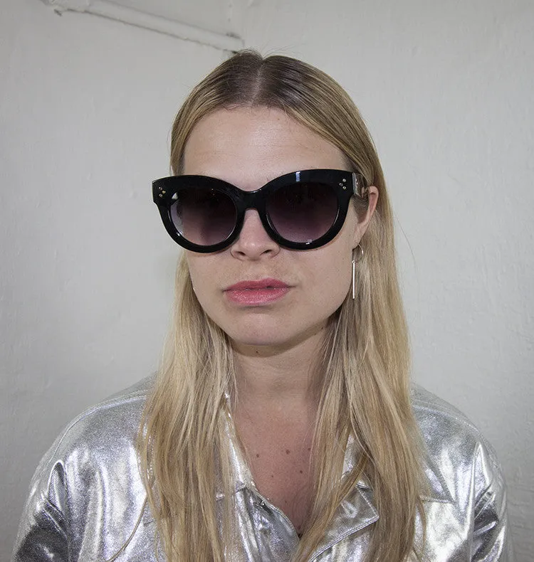 Wos Pallenberg solbriller svart horninnfatning