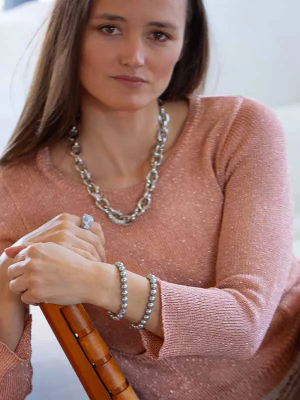 pfg Stockholm Vera Grå armbånd grått ferskvannsperler