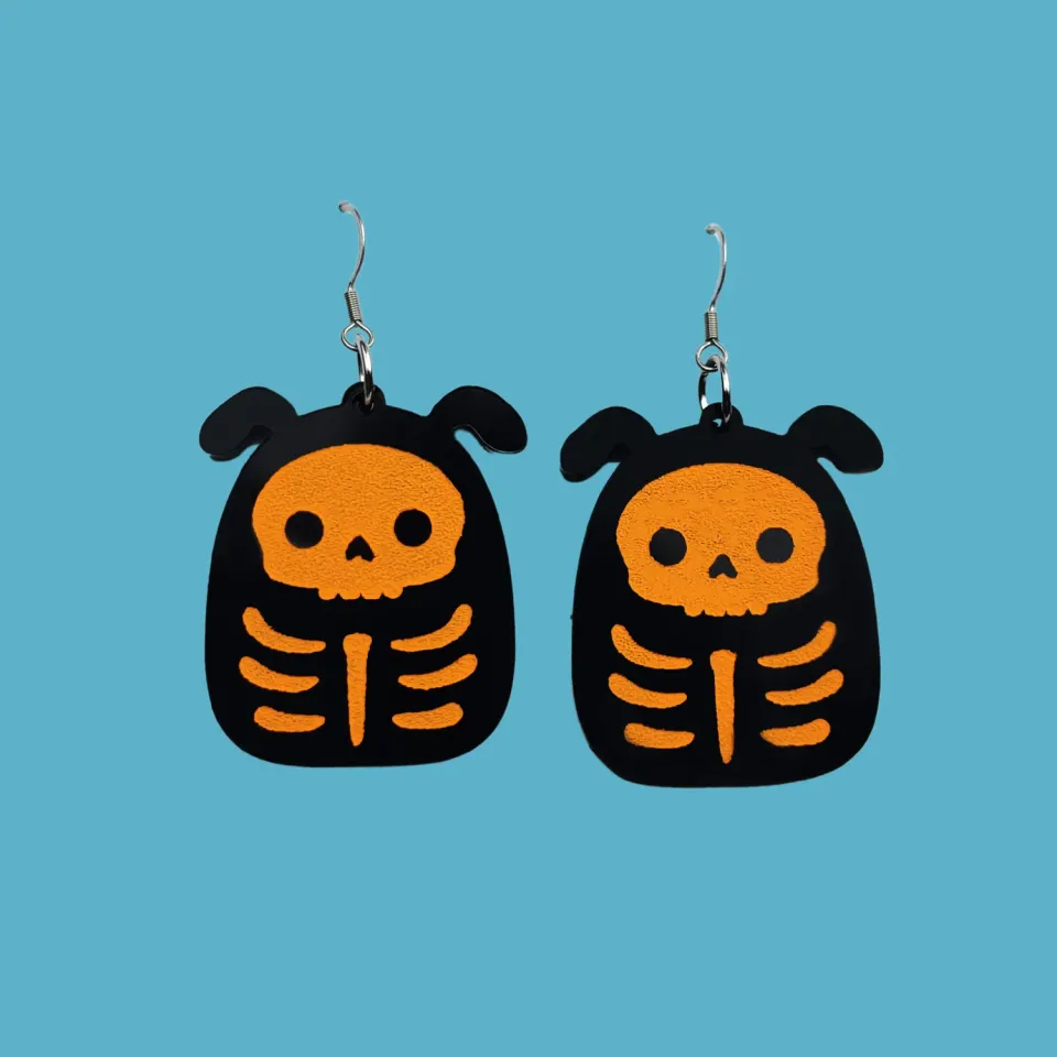 MiniKitty Squish Skeleton Dog øredobber gull akryl