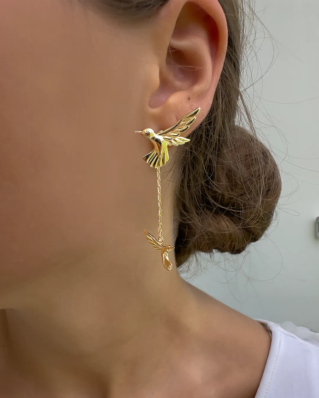 IOAKU Hanging Nectar øredobber gull kolibri stål