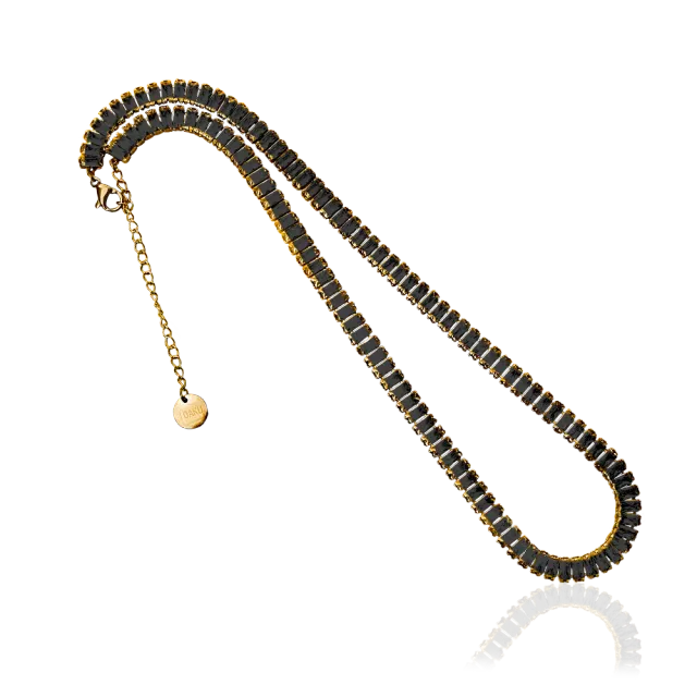 IOAKU Domino Crystal halskjede svart gull 36+7 cm stål