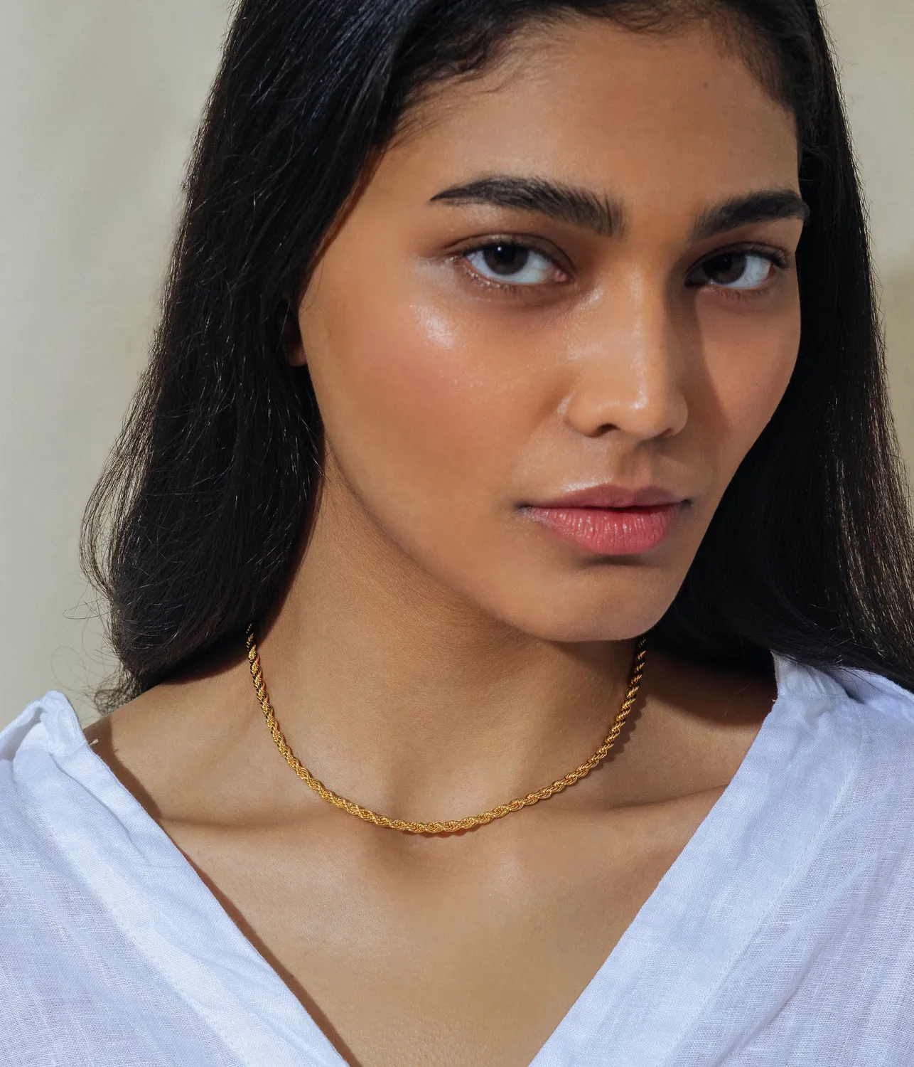 Loren Hope Cara Rope Chain halskjede gull 38 cm tynn