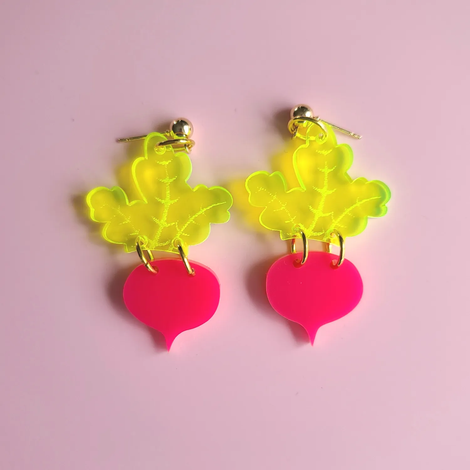 MiniKitty Radishes øredobber gull hypoallergen