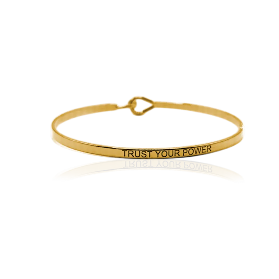 IOAKU Trust Your Power cuff armbånd gull statement