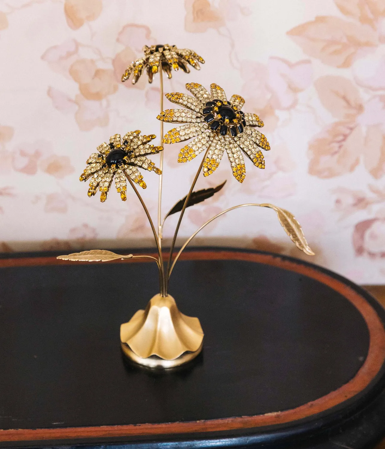Loren Hope Flower halskjede? No – dekor Black-Eyed