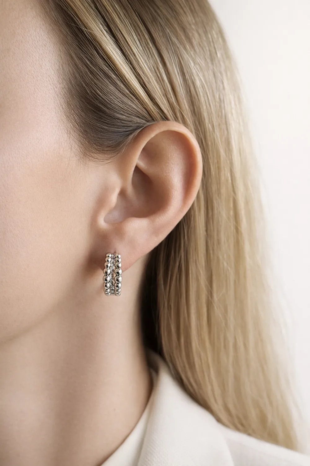 IOAKU Bubble Pavé Hoop øredobber gull krystaller