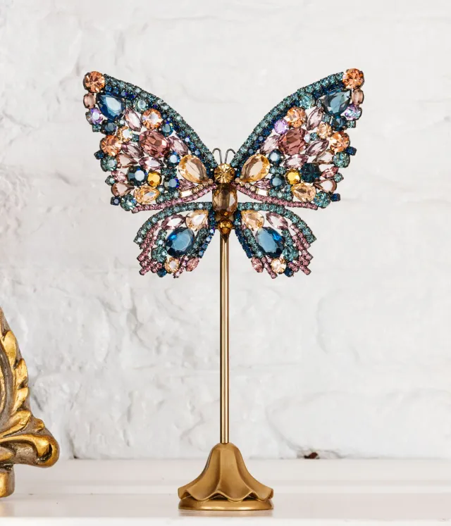 Loren Hope Empress Butterfly Montana 25 cm
