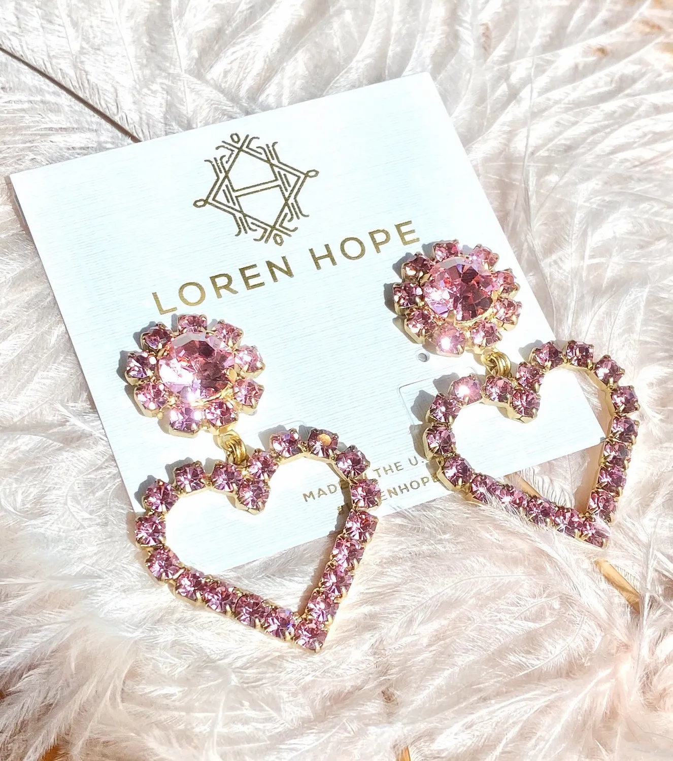 Loren Hope Cupid hjerteøredobber blush krystall