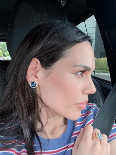 Loren Hope Diana øredobber blå forgylt 1,3 cm