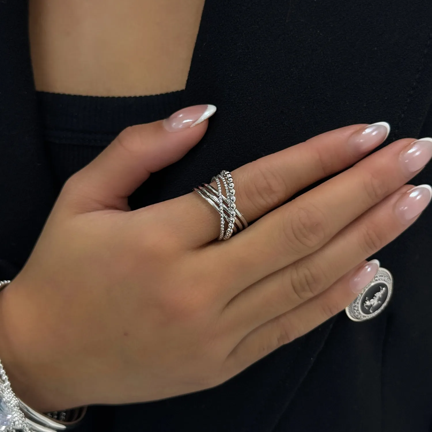 IOAKU Icon Twist ring justerbar messing
