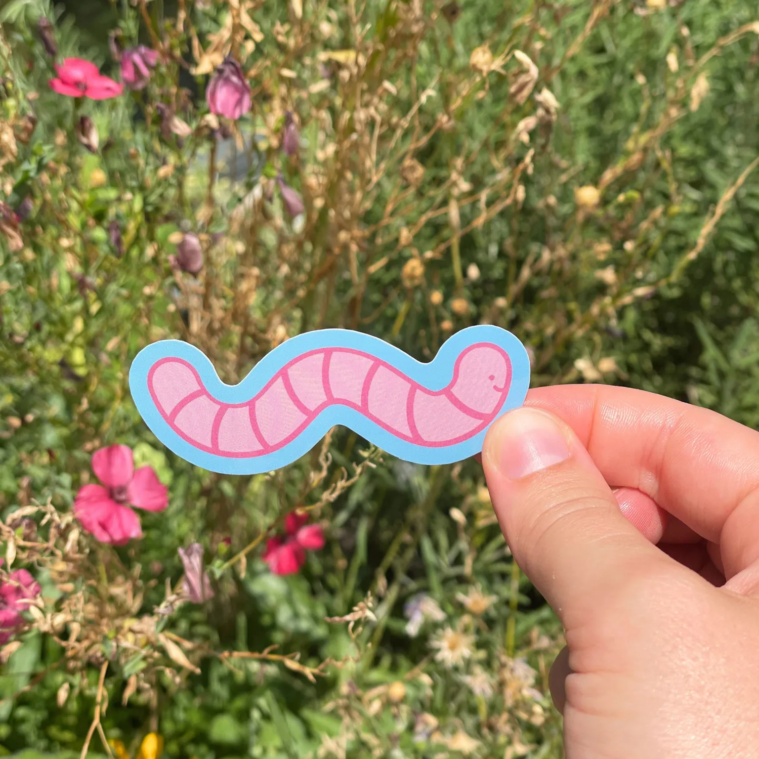 MiniKitty Earthworm klistremerke vinyl 7,6 cm