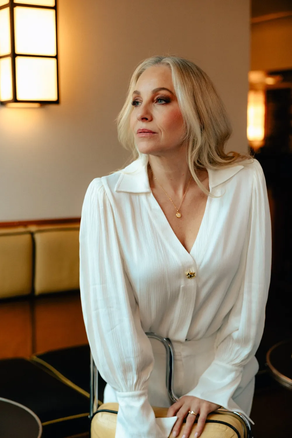 Janne Formoe CreamBeauty bluse krem XS-XL V-hals