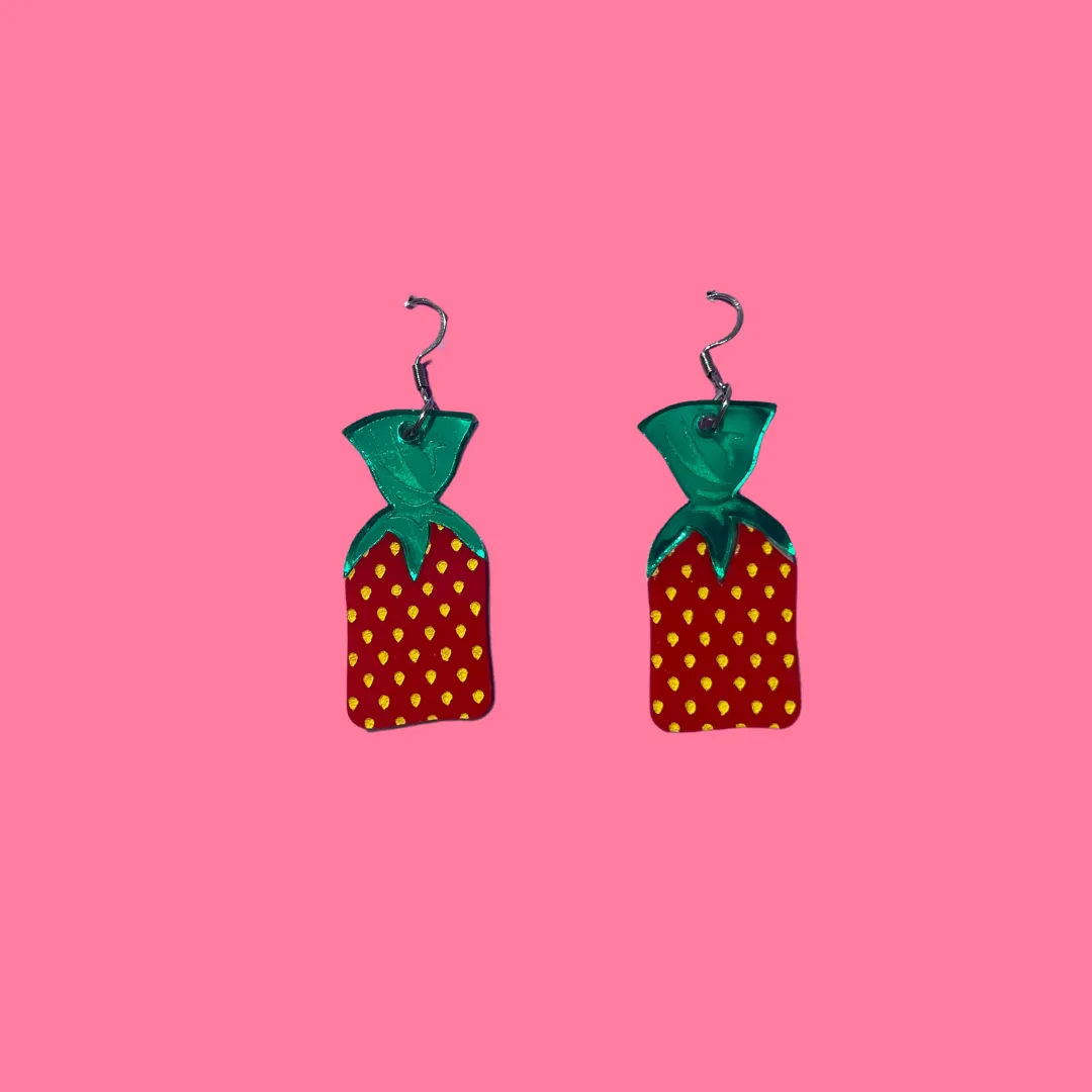 MiniKitty Strawberry Candy øredobber akryl røde