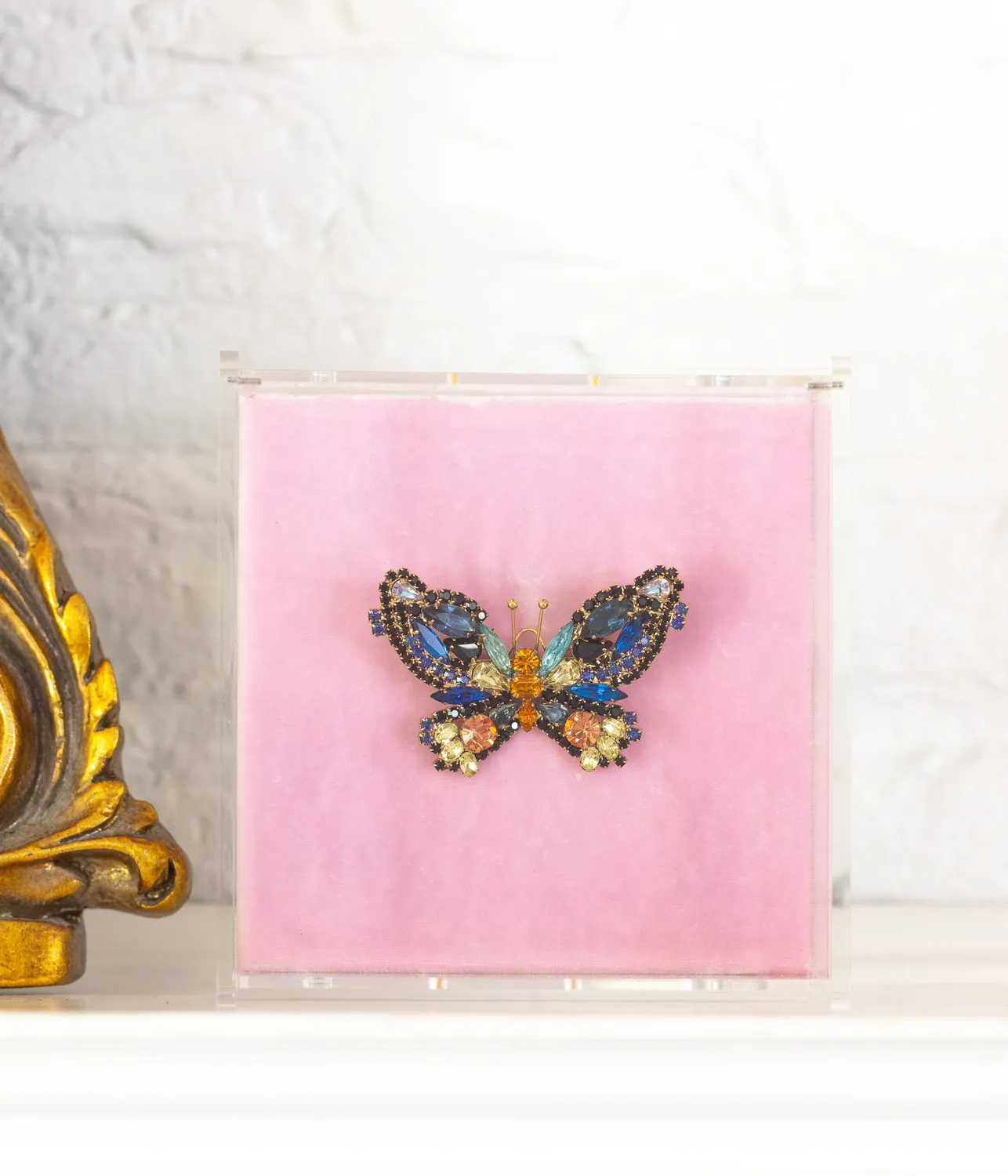 Loren Hope Small Butterfly brosje safir jet aprikos unik