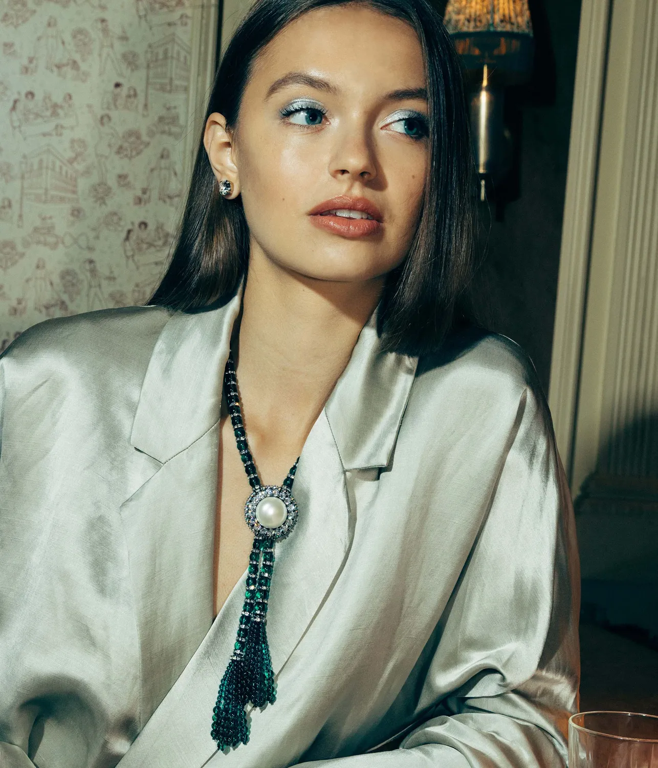 Loren Hope Evelina Lariat halskjede smaragd perle