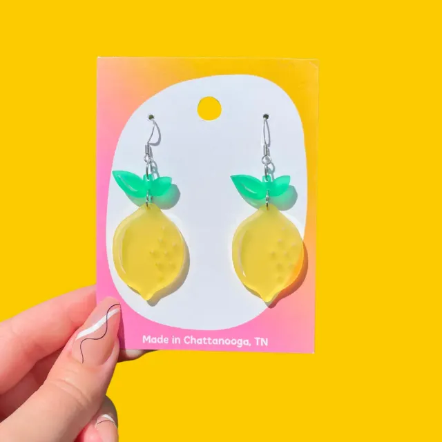 MiniKitty Lemon øredobber akryl sitron