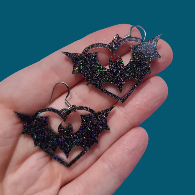 MiniKitty Bat Glitter Black Hoops øredobber gull