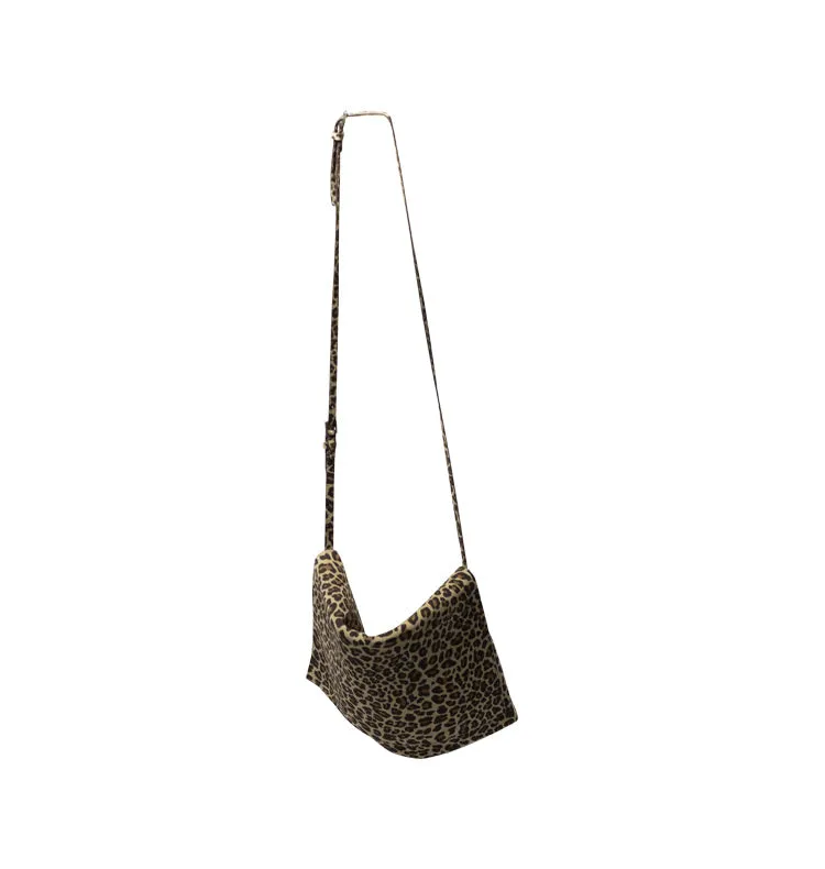 Wos Up Doris veske leopard kuskinn 30cm med pung