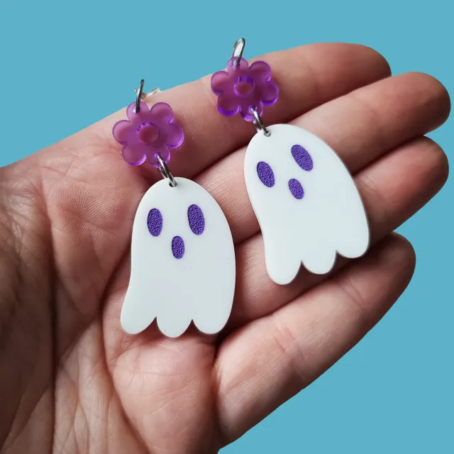 MiniKitty Purple Ghosties øredobber gull akryl
